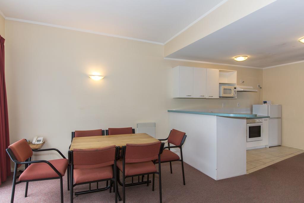 Fernhill Motor Lodge Lower Hutt Dış mekan fotoğraf