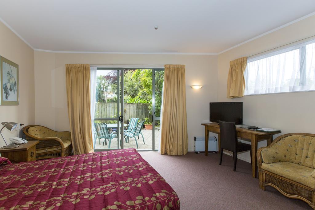 Fernhill Motor Lodge Lower Hutt Dış mekan fotoğraf