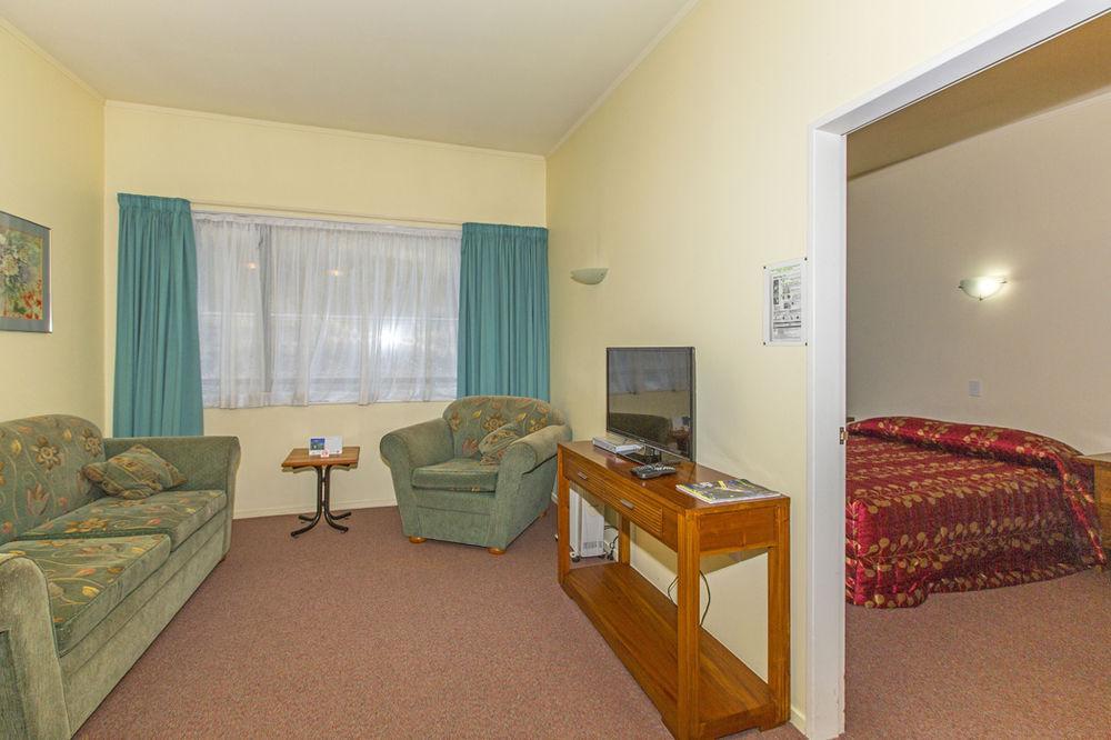 Fernhill Motor Lodge Lower Hutt Dış mekan fotoğraf